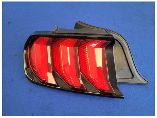 2018-2023 Ford Mustang GT S550 Driver Left Rear Tail Light Lamp Brake 2565 - The Parts Farm