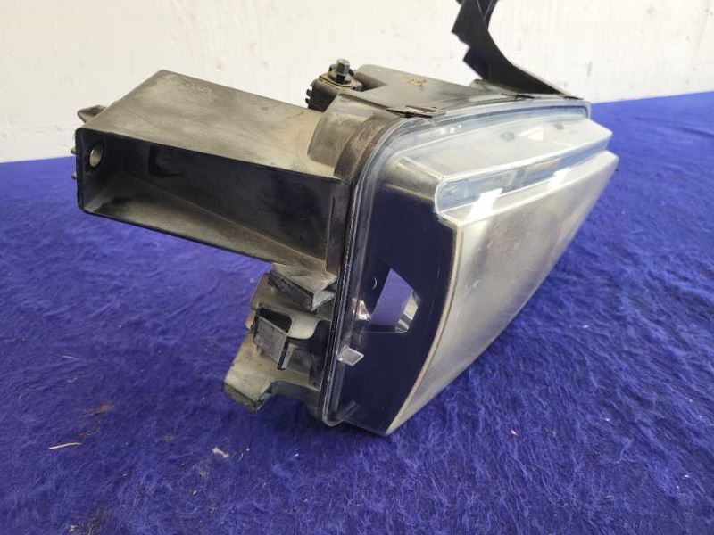 2006-2007 Dodge Charger SRT8 6.1L Passenger Right Headlight Lamp Front Light OEM - The Parts Farm