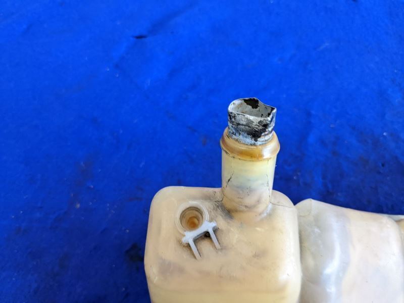 2003-2004 Ford Mustang Cobra SVT DOHC 4.6L Coolant Reservoir Overflow Tank OEM - The Parts Farm
