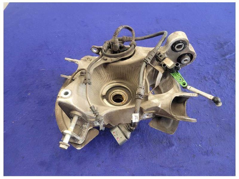 2017 Porsche 911 Turbo Front Passenger Right Spindle Knuckle Hub 2421 - The Parts Farm
