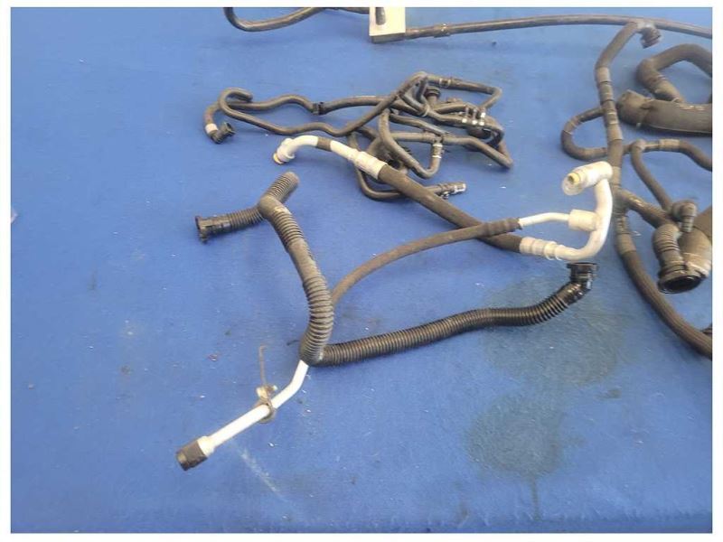 2014 Audi R8 V10 Coupe Assorted Hoses Pipes Rubber 2136 - The Parts Farm