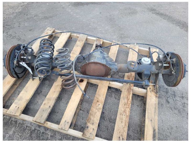 2003-2006 Chevrolet SSR Pickup Truck Rear Suspension Axle Differential 2432 - The Parts Farm