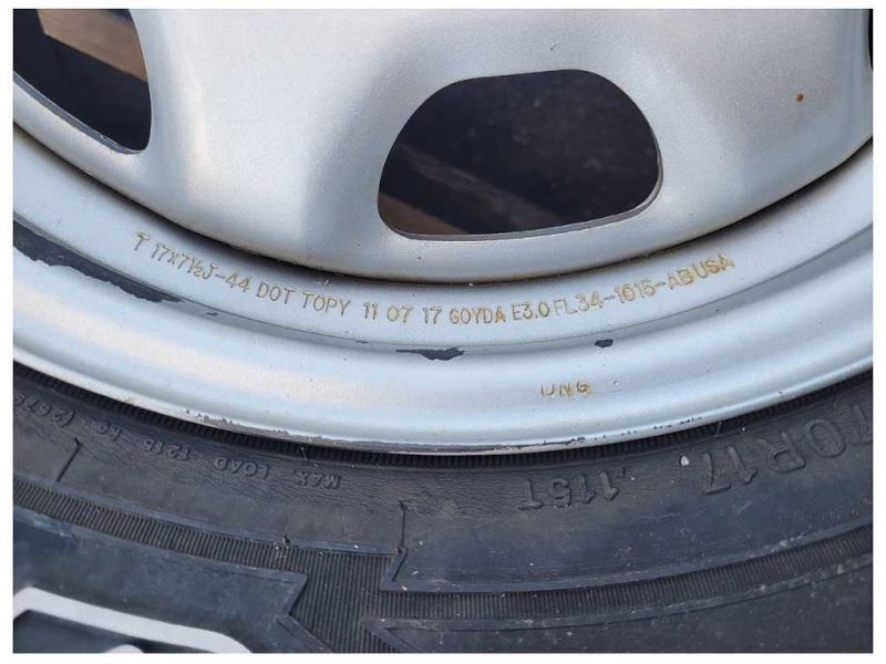2015-2021 Ford F150 Pickup Truck Wheel 17x7.5 Painted Silver Tire 2251 - The Parts Farm