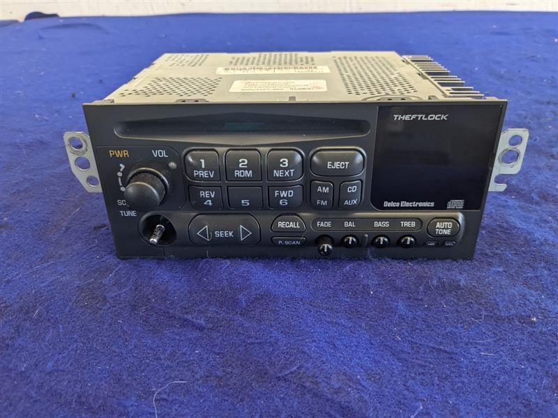19997-2004 Chevrolet Corvette Z06 FRC Audio Equipment Radio Receiver Stereo CD - The Parts Farm