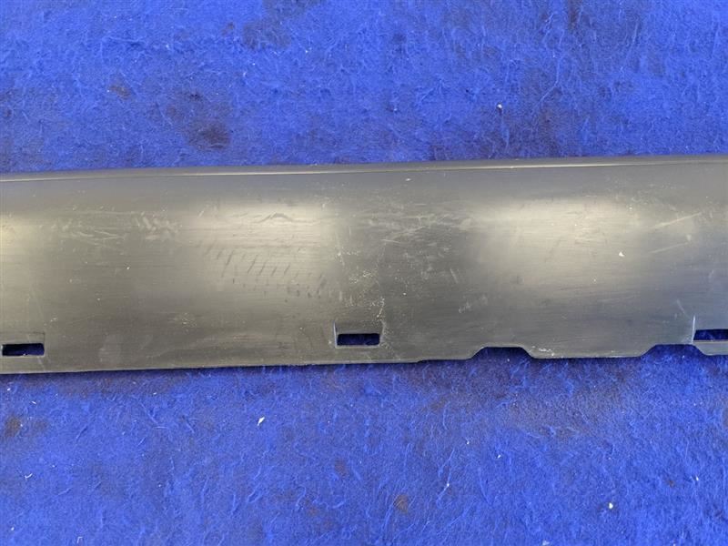 2005-2009 Ford Mustang GT Passenger Right RH Rocker Panel Moulding NEW TAKE OFF - The Parts Farm