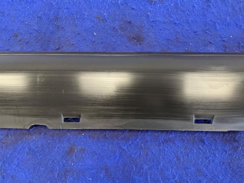 2005-2009 Ford Mustang GT Passenger Right RH Rocker Panel Moulding NEW TAKE OFF - The Parts Farm