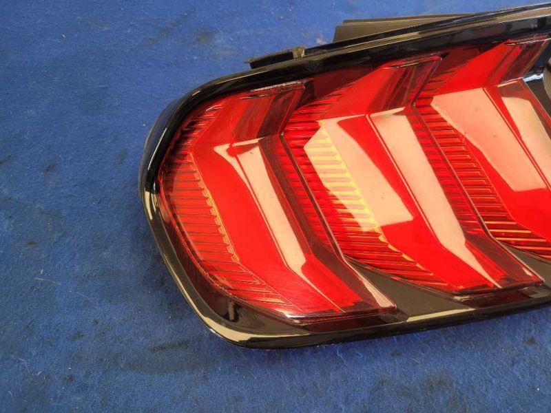 2018-2023 Ford Mustang GT S550 Driver Left LH Taillight Lamp Brake Lens 2185 - The Parts Farm