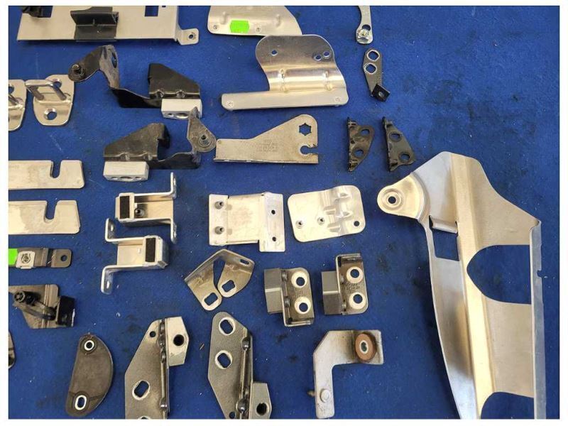 2014 Audi R8 V10 Coupe Miscellaneous Body Brackets Hinges Spacers 2136 - The Parts Farm