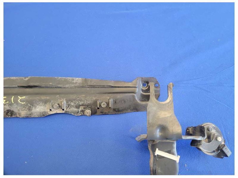 2004-2006 Porsche Cayenne Turbo 4.5L Front Bumper Reinforcement Bar 2137 - The Parts Farm