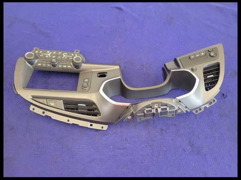 2014-2019 Chevrolet Corvette C7 Z06 Dash Speedometer Cluster Bezel Surround - The Parts Farm