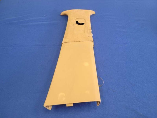 2004-2006 Porsche Cayenne Turbo 4.5L Passenger B Pillar Cover Trim 2137