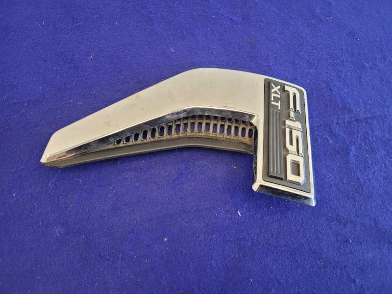 2022 Ford F150 Pickup Truck Front Driver Left Fender Emblem 2290 - The Parts Farm