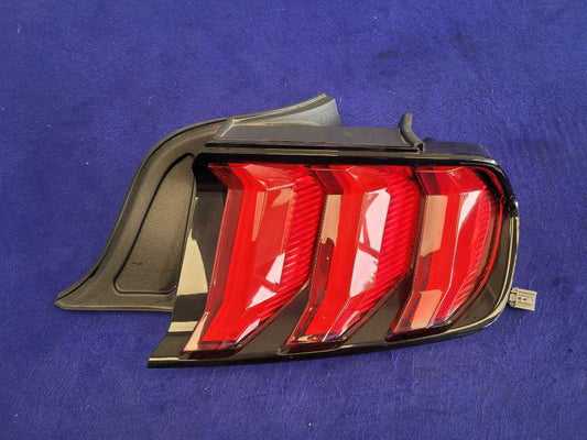 2018-2023 Ford Mustang GT S550 Passenger Right Tail Light Lamp Brake Lens 2393 - The Parts Farm