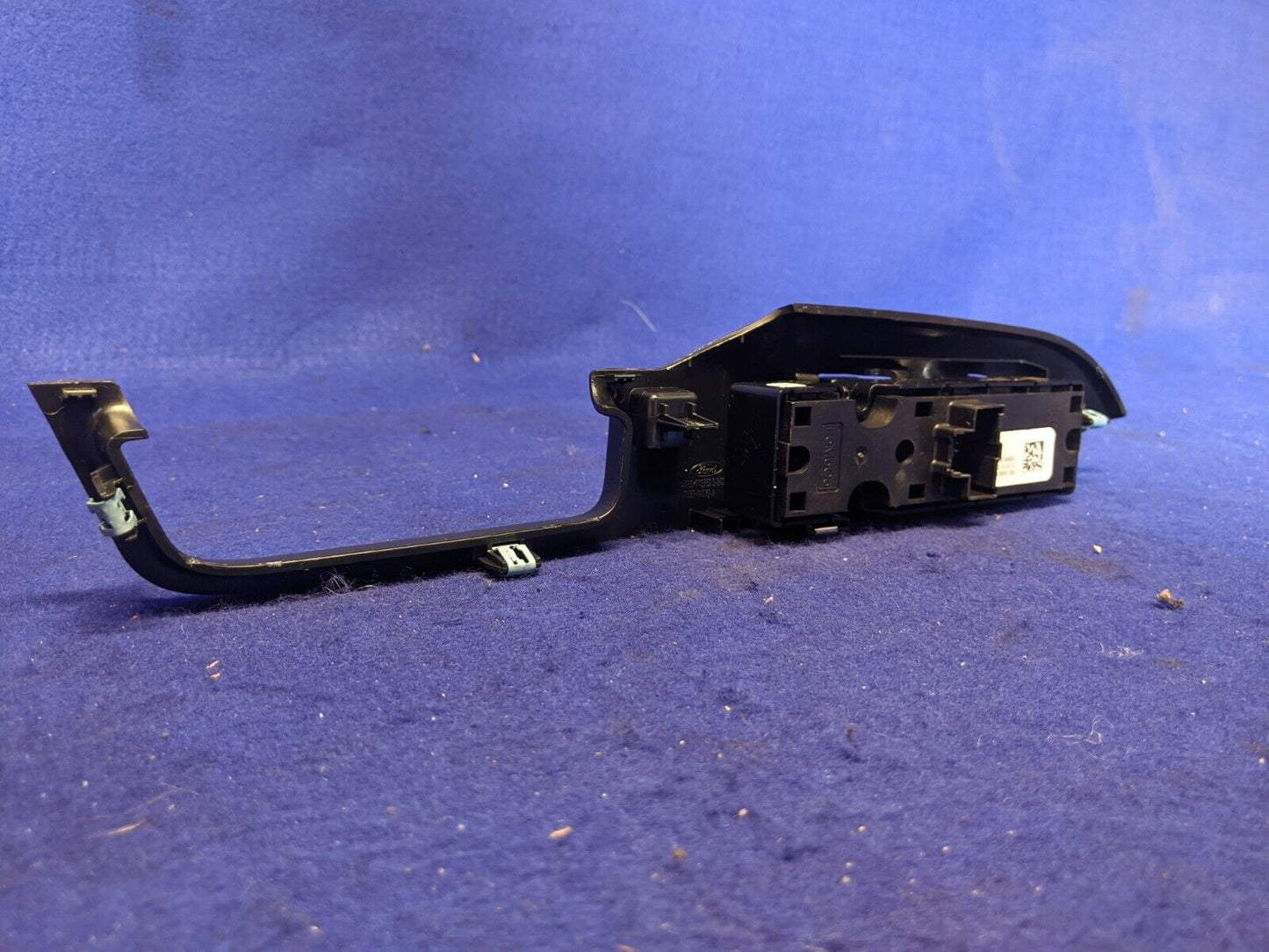 2015-2017 Ford Mustang GT S550 Coupe Driver Left LH Door Panel Switch Rest Lock - The Parts Farm