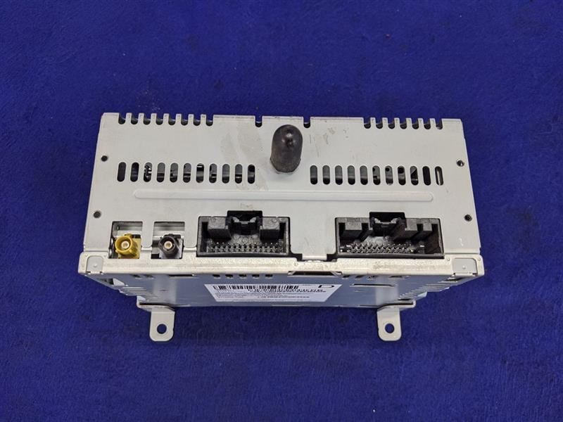 2016-2017 Ford Mustang GT S550 Audio Radio Receiver Single Disc GR3T-19C107-BA - The Parts Farm