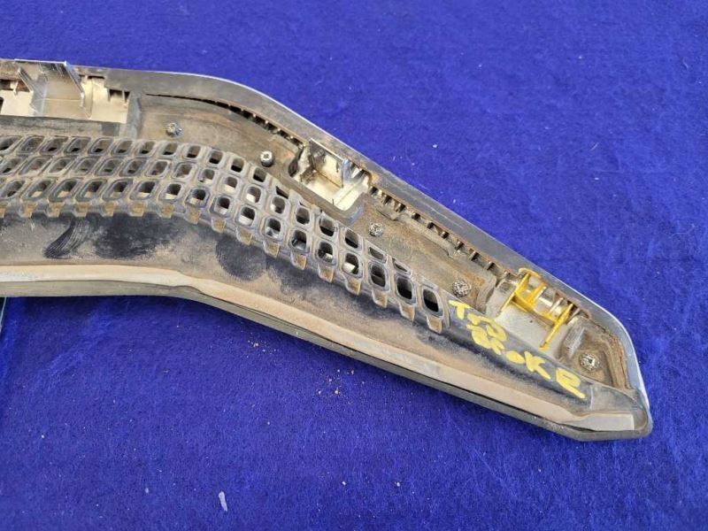 2022 Ford F150 Pickup Truck Front Driver Left Fender Emblem 2290 - The Parts Farm