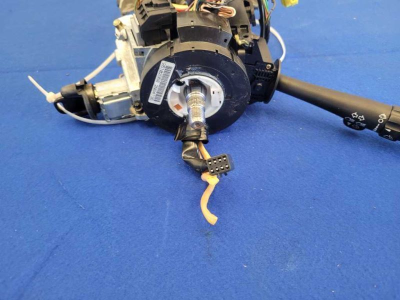 2003-2006 Chevrolet SSR Pickup Truck Steering Column Key Damage 2432 - The Parts Farm