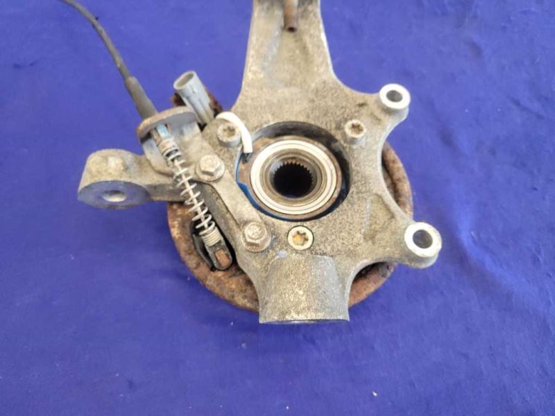 1997-2004 Chevrolet Corvette Z06 FRC C5 Driver Rear Knuckle Spindle Hub 2082 - The Parts Farm