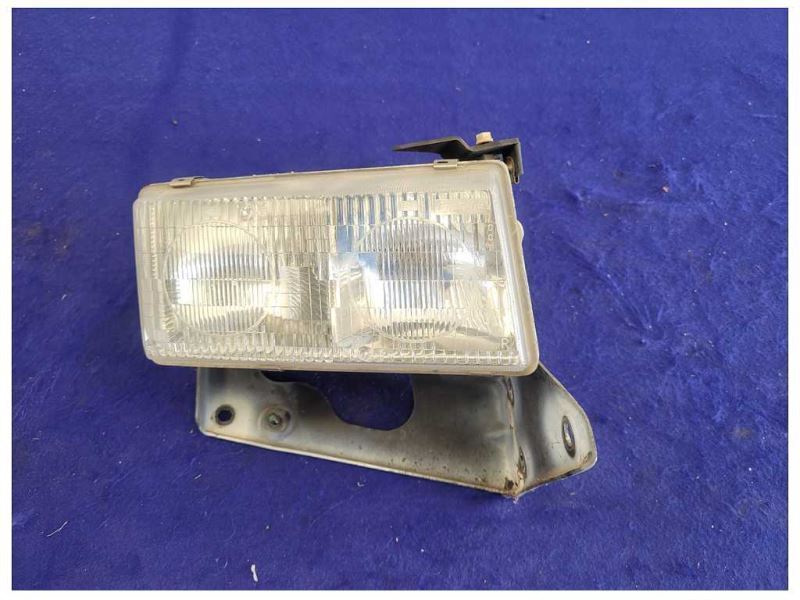 1997-2004 Chevrolet Corvette C5 Z06 Passenger Headlight Thru 02/02/04 Front 2082 - The Parts Farm