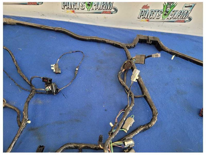 2004 Ford Mustang GT Coupe 4.6L Body Harness Wire Plug Auto Trans 2589 - The Parts Farm