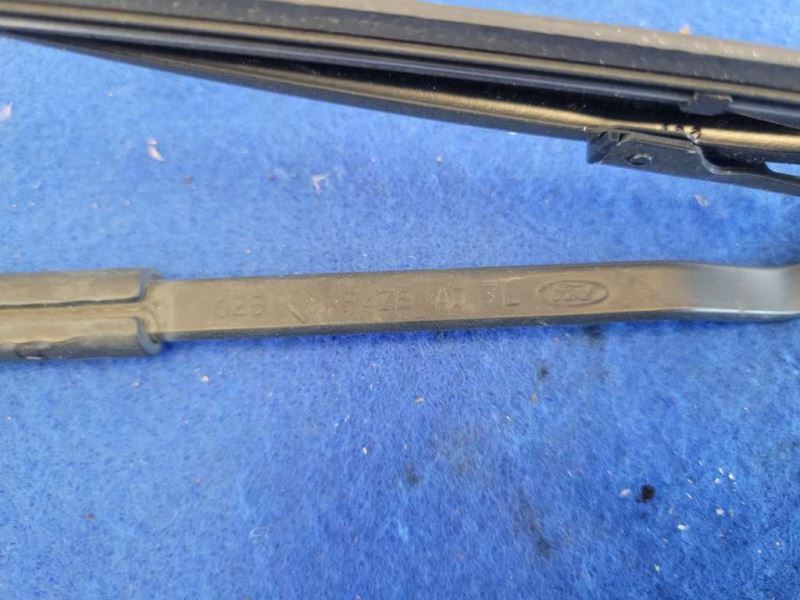 1994-1995 Ford Mustang GT 5.0L Front Arms Blades Windshield Wiper 2454 - The Parts Farm
