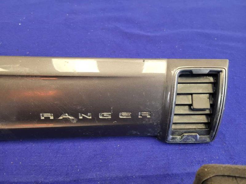 2019-2020 Ford Ranger 2.3L EcoBoost Pickup Truck Dash Trim Kit Vent 2219 - The Parts Farm