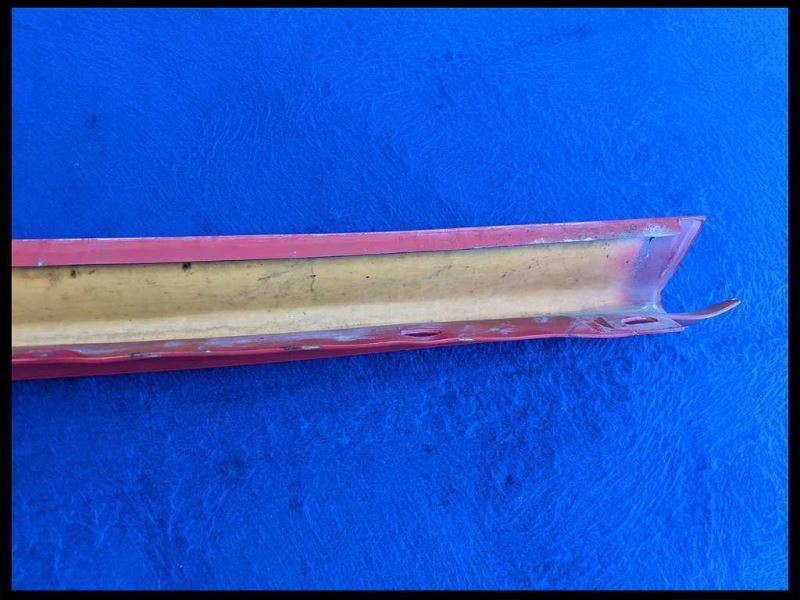 1991 Ford Mustang GT 5.0L Convertible Automatic Passenger Side Rocker Moulding - The Parts Farm