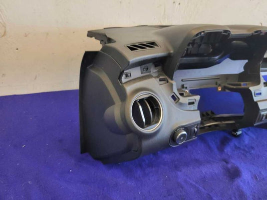 2012-2015 Chevrolet Camaro SS 6.2L Dashboard Panel Front Vent Trim Molding UQ3