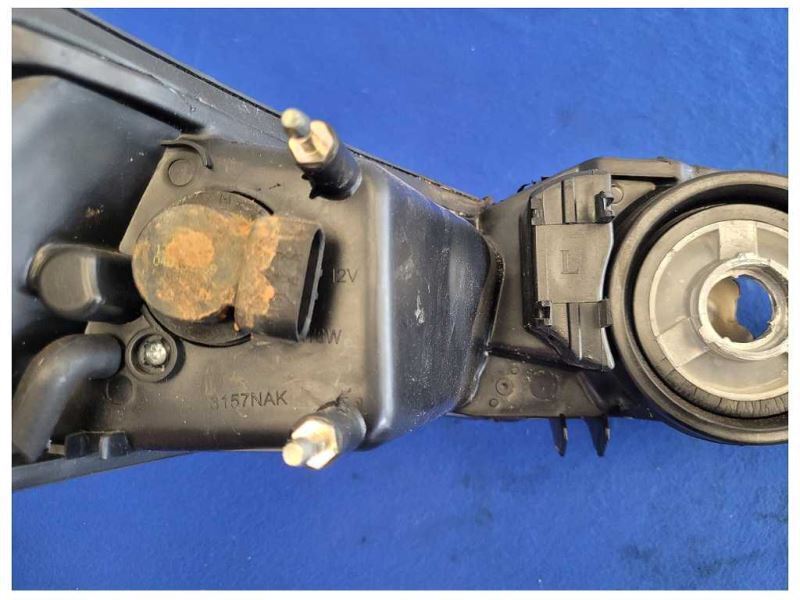 1999-2004 Ford Mustang Cobra SVT DOHC 4.6L Driver Front Headlight Lamp 2573 - The Parts Farm