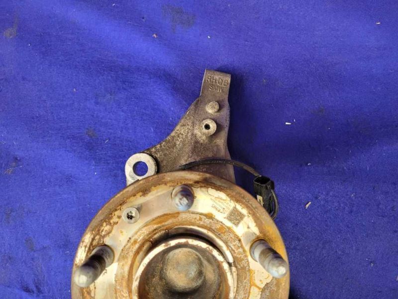 2016-2020 Cadillac CTS V 6.2 LT4 Sedan Front Passenger Right Spindle Knuckle - The Parts Farm