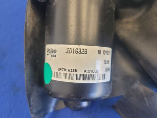 2014-2017 Chevrolet SS 6.2L Sedan Windshield Wiper Motor Linkage Front 2602