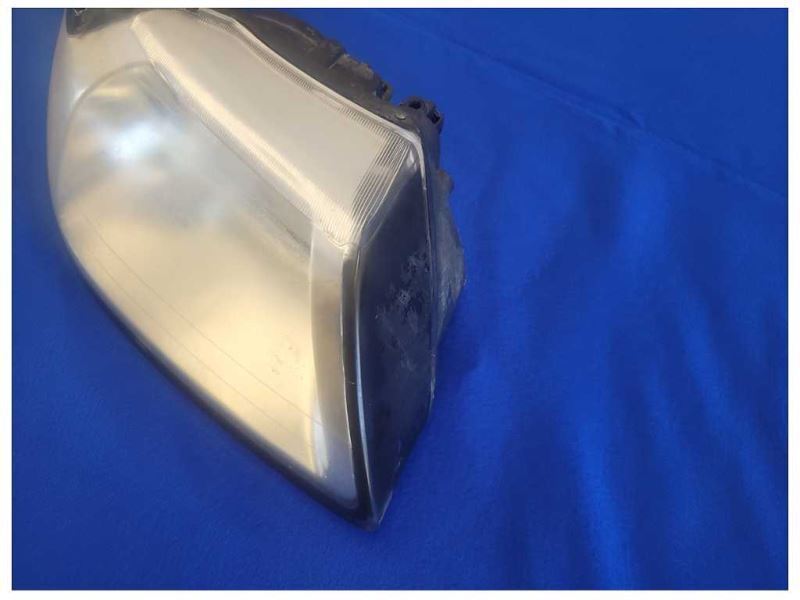 1999-2004 Ford Mustang Cobra SVT DOHC Passenger Front Headlight Lamp *Fade* 2570 - The Parts Farm