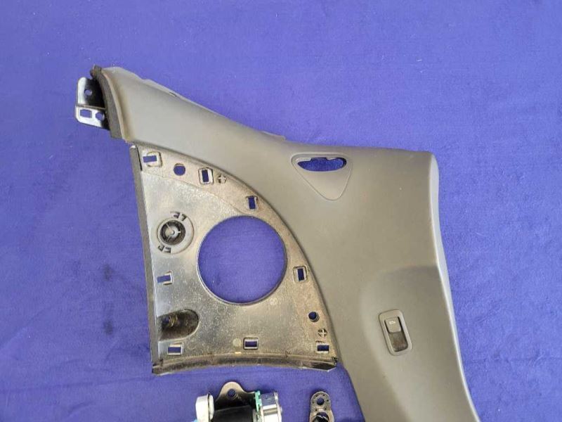 2014 Audi R8 V10 Plus Coupe Driver Left Seat Belt Retractor Cover 2136 - The Parts Farm