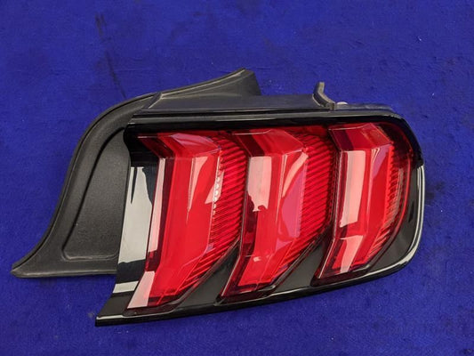 2018-2023 Ford Mustang GT S550 Passenger Right Tail Light Lamp Brake Lens OEM - The Parts Farm