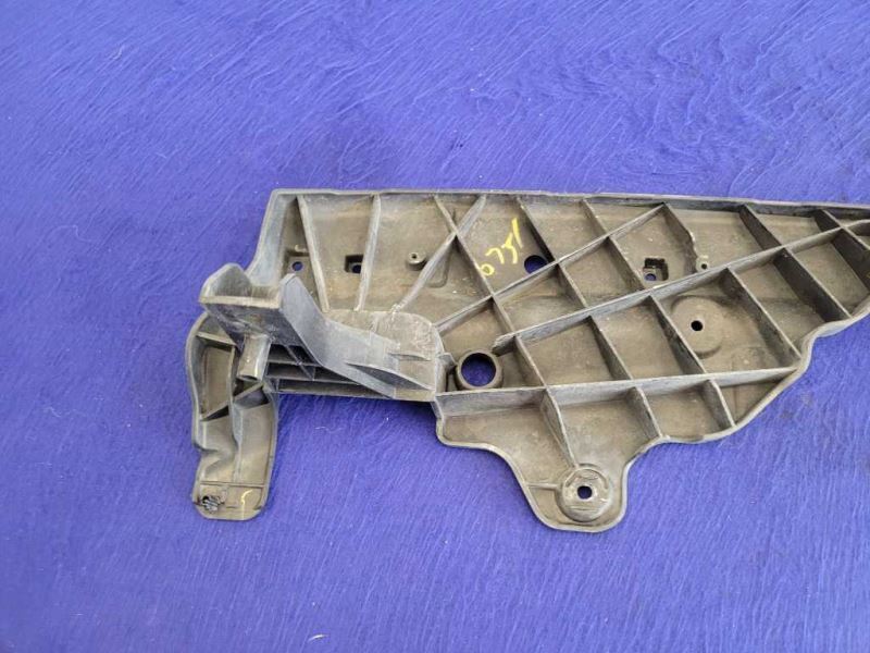 2013-2014 Ford Mustang GT Front Upper Bumper Support Bracket Hold 2388 - The Parts Farm