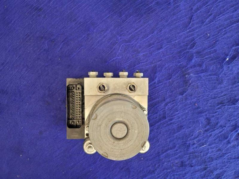 2012-2015 Chevrolet Camaro ZL1 ABS Anti-Lock Brake Module System Pump 2333 - The Parts Farm
