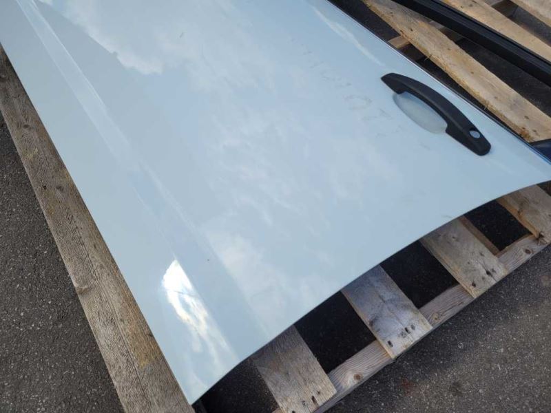 2014-2017 Chevrolet Caprice 6.0L Sedan Driver Left Front Door Shell Paint White - The Parts Farm