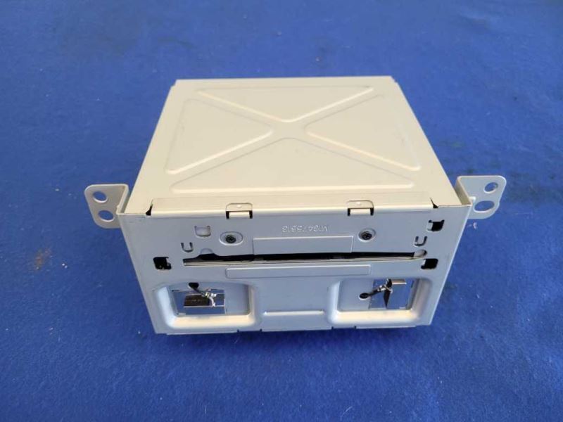 2012 Chevrolet Camaro SS Audio Receiver Radio AM-FM Stereo 2472 - The Parts Farm