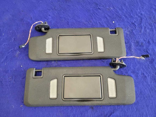 2016-2020 Chevrolet Camaro SS LT1 6.2L Pair Coupe Sun Visors Lamp Front 2344