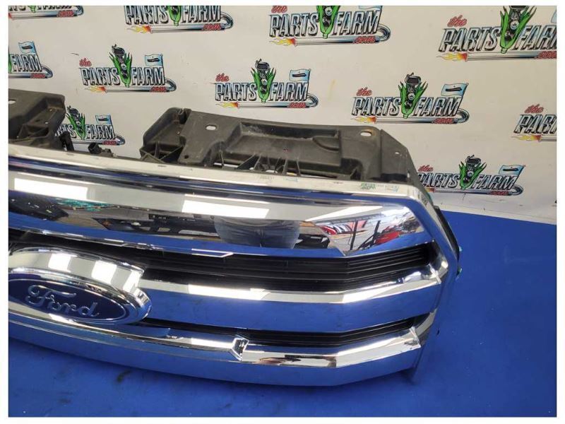 2015-2017 Ford F150 4x4 Pickup Truck Front Grille Center 3 Chrome Grill 2444 - The Parts Farm