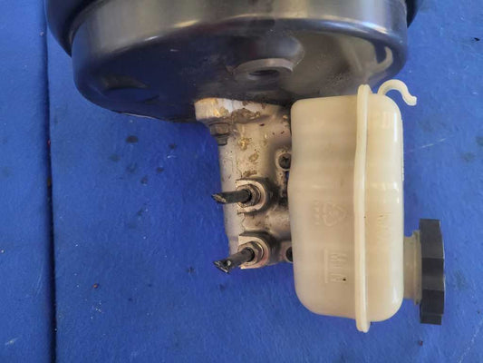 2010-2015 Chevrolet Camaro SS Power Brake Booster Master Cylinder 2626