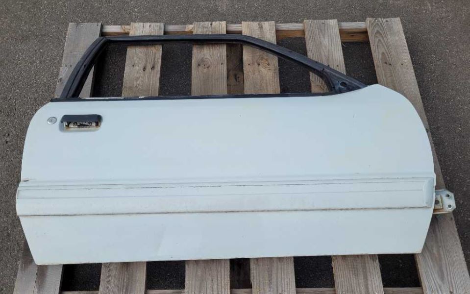 1987-1993 Ford Mustang GT LX 5.0L Passenger Right Door Shell Handle Paint YO - The Parts Farm