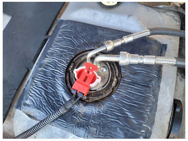 1994-1995 Ford Mustang GT 5.0L Fuel Tank Gas Rear Pump Petrol 2521 - The Parts Farm