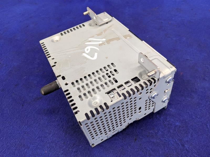2016-2017 Ford Mustang GT S550 Audio Radio Receiver Single Disc GR3T-19C107-BA - The Parts Farm