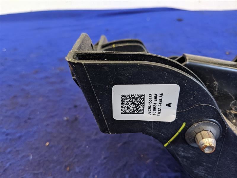 2015-2017 Ford Mustang GT S550 Automatic Pedal Box Brake Pad Assembly - The Parts Farm
