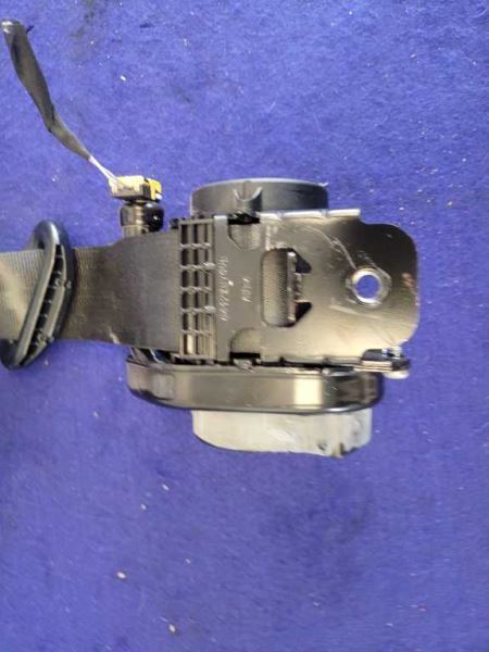 2015-2020 Ford Mustang Shelby GT350 Passenger Front Seat Belt Retractor 2419 - The Parts Farm