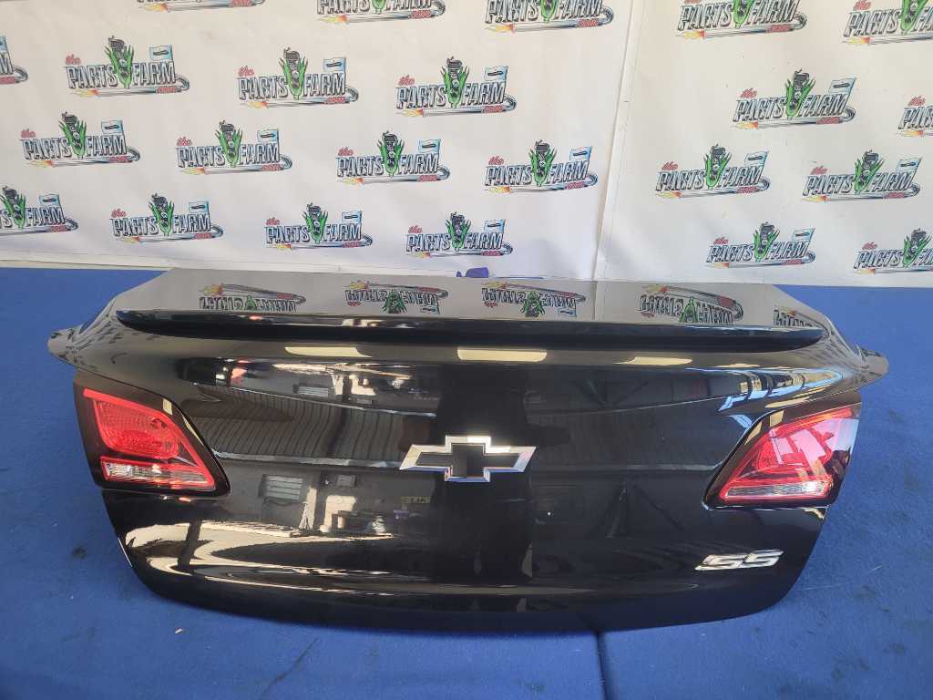 2014-2017 Chevrolet SS 6.2L Sedan Rear Trunk Deck Lid Emblem Paint Black 2372 - The Parts Farm