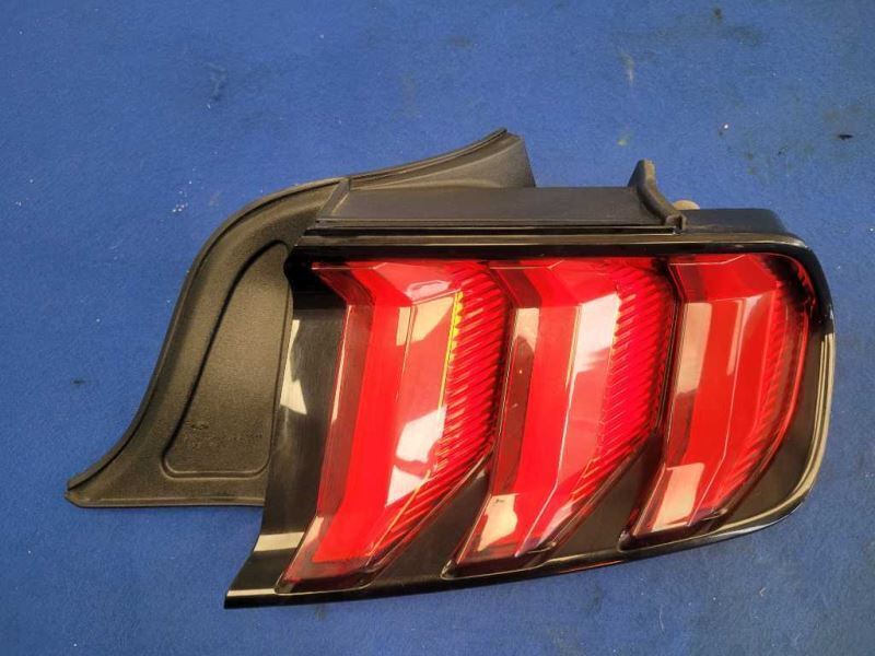 2018-2023 Ford Mustang GT S550 Passenger Rear Tail Light Lamp Brake 2489 - The Parts Farm