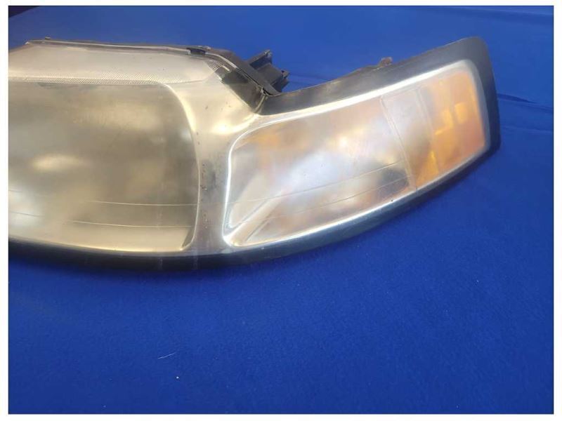 1999-2004 Ford Mustang GT Cobra Driver Front Left Headlight Lamp *Faded* 2570 - The Parts Farm