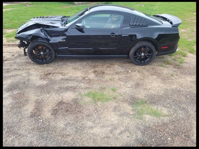 2011-2014 Ford Mustang GT Lid Center Console Latch Cover Arm Rest - The Parts Farm